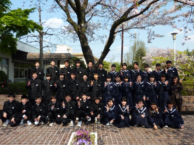新２ ３年生の集合写真 行田市立忍中学校
